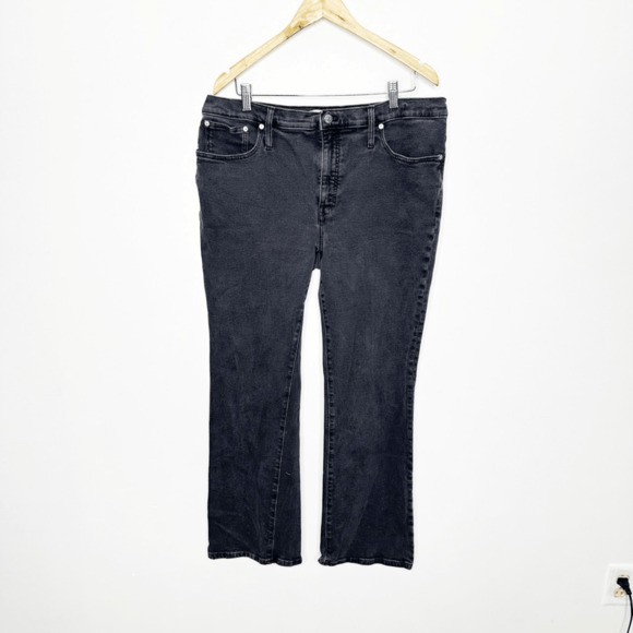 MADEWELL Tall Kick Out Crop Jean womens Starkey Wash NJ716 GRAY stretch 33 tall - Picture 2 of 8